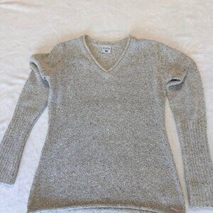 Columbia V-neck sweater